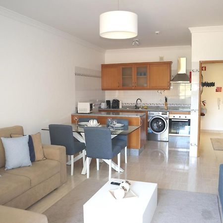 Apartamento Deolinda - Nossa Sra Da Rocha ปอร์เชส ภายนอก รูปภาพ