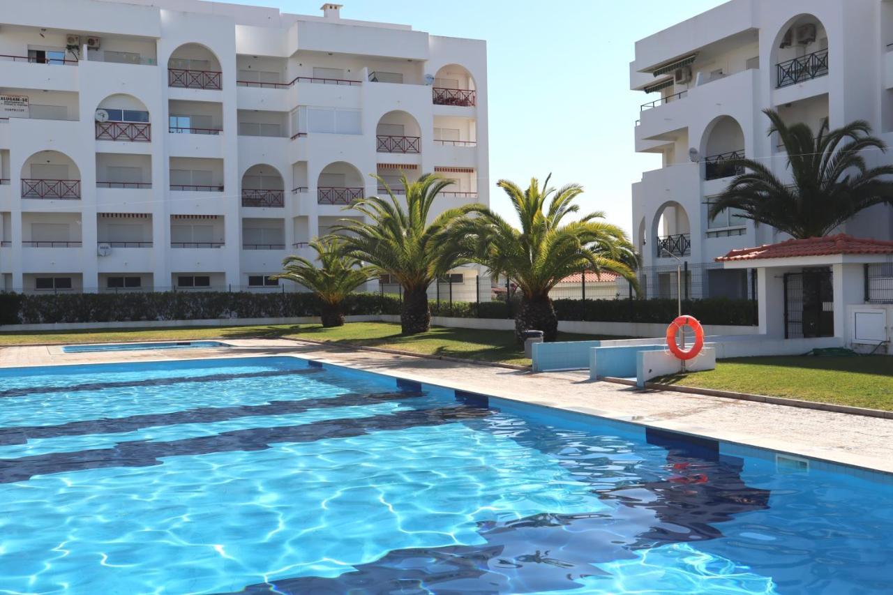 Apartamento Deolinda - Nossa Sra Da Rocha ปอร์เชส ภายนอก รูปภาพ